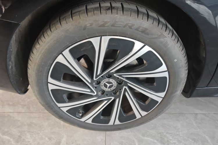 奔驰E级 2024款 E 300 L 豪华型车身外观6008