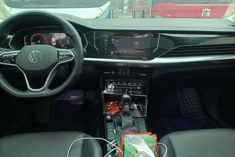 大众 帕萨特 2023款 330TSI 星空精英版中控内饰16