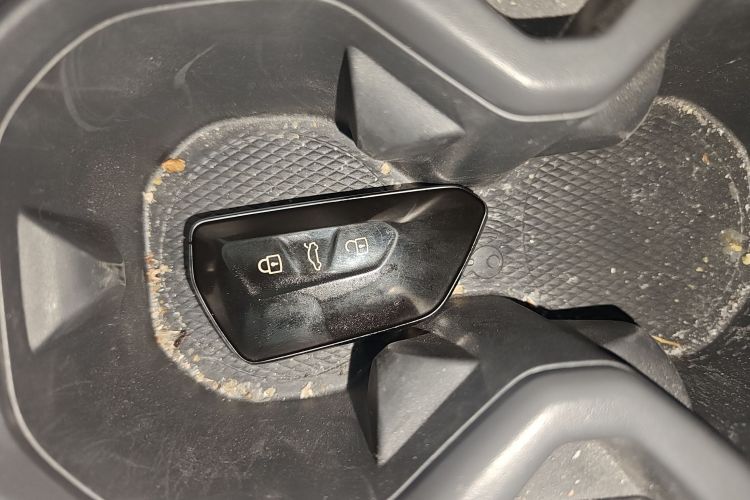 大众ID.7 VIZZION 2024款 PRO中控内饰7001