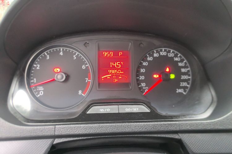 大众 捷达 2015款 1.6L 自动时尚型中控内饰14