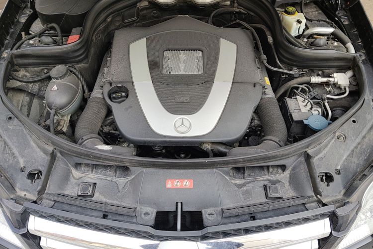 奔驰GLK级(进口) 2008款 GLK 300 4MATIC 豪华型局部细节24