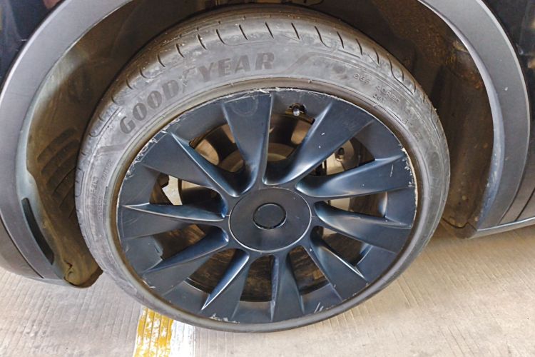 特斯拉 Model Y 2022款 改款 后轮驱动版车身外观6007