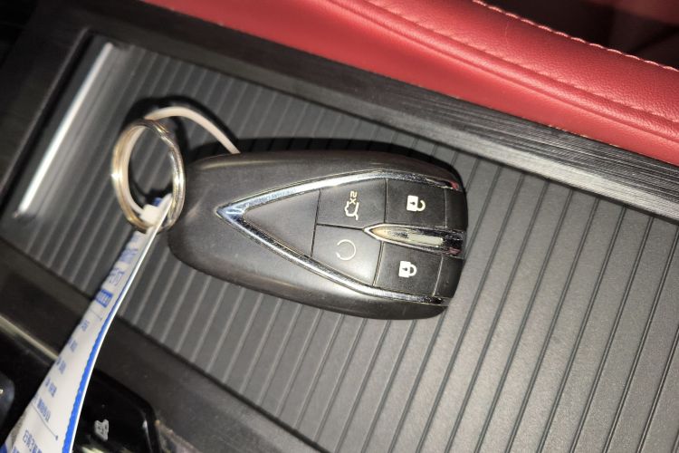 长安CS75 PLUS 2022款 第二代 1.5T 自动尊享型中控内饰11