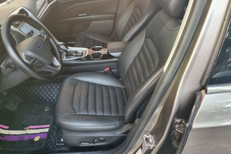 福特 蒙迪欧 2013款 1.5L GTDi180时尚型局部细节19