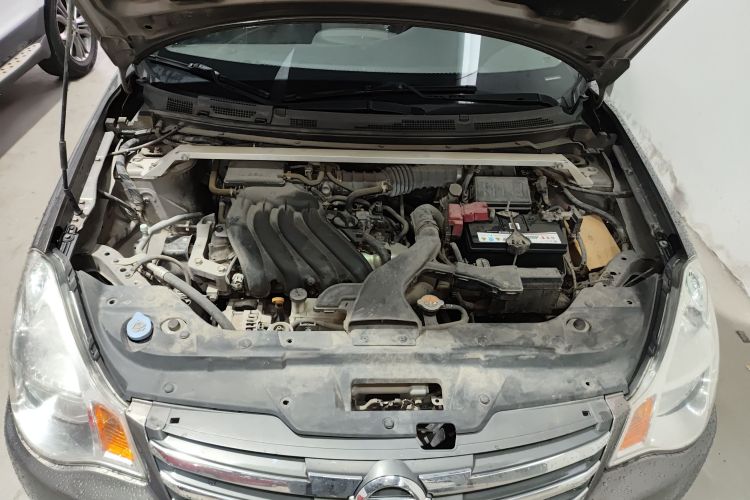 日产 轩逸 2019款 经典 1.6XE+ CVT智联领先版机舱底盘24