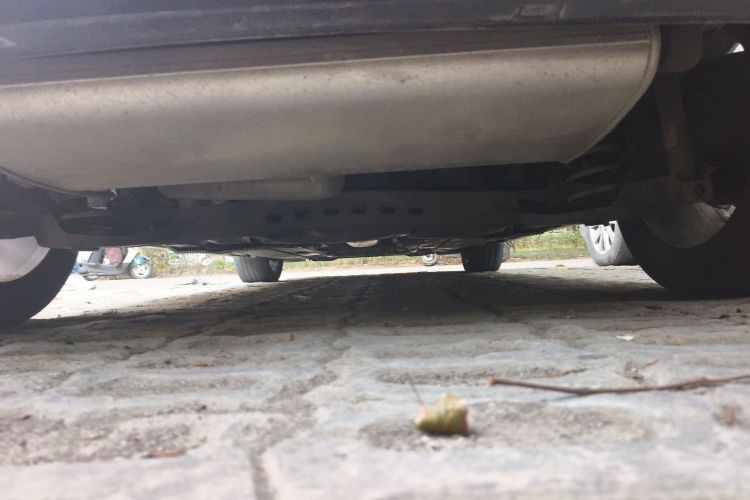 大众 高尔夫 2016款 1.4TSI 自动R-Line局部细节9008