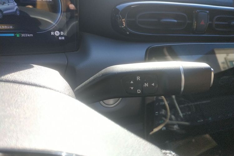 零跑汽车 零跑T03 2021款 400豪华版局部细节18