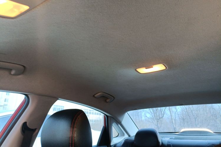 现代 悦动 2017款 1.6L 手动悦目版GL中控内饰22