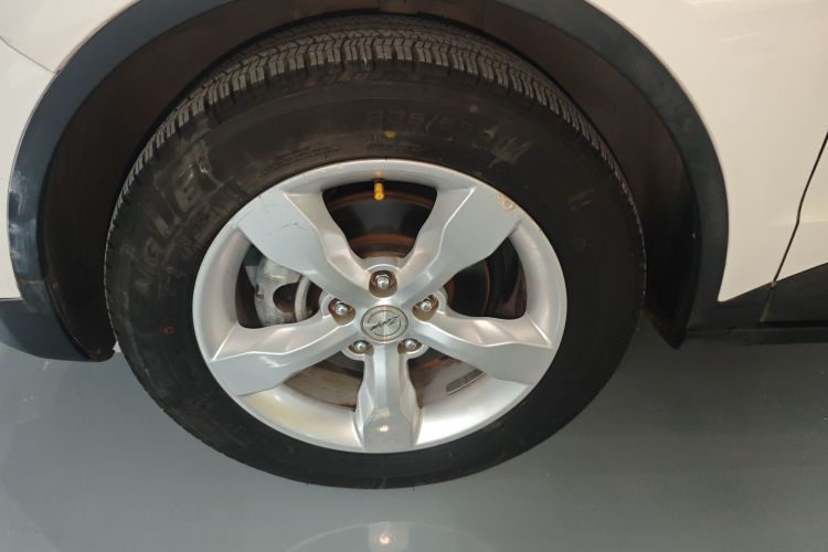 众泰 大迈X5 2015款 1.5T CVT知县型 国V车身外观6007