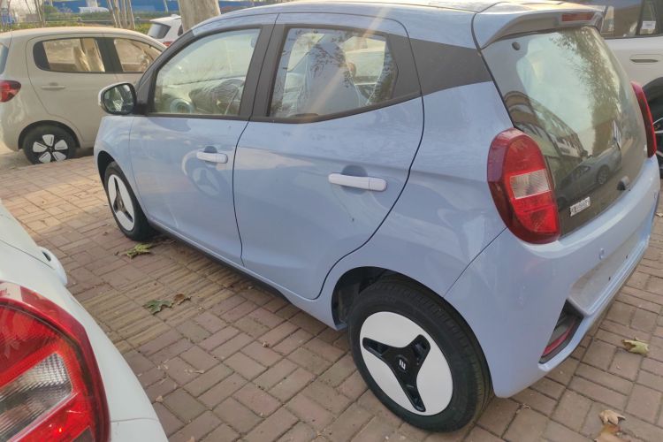 江铃集团新能源 易至EV2 2026款 PLUS+ 舒适型车身外观4