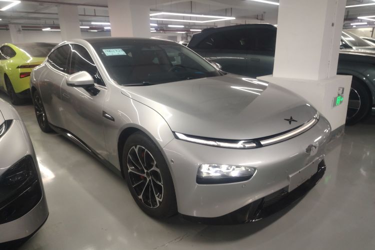 小鹏P7 2022款 625E车身外观6002