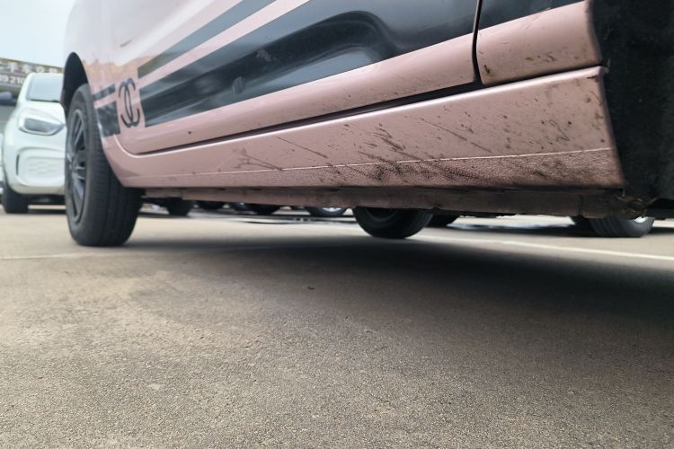 吉利银河 2023款 熊猫mini 200km 耐力熊局部细节9001