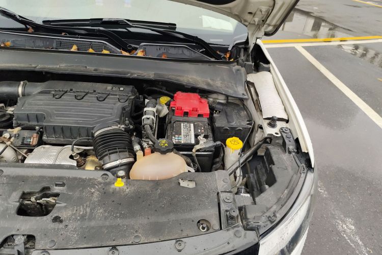 Jeep 指南者 2019款 220T 自动家享炫酷版局部细节9007