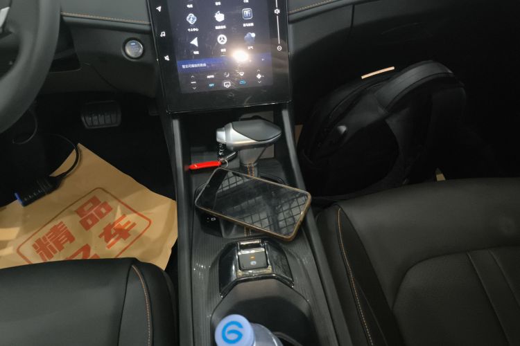 东风风神 奕炫 2024款 1.5L 自动劲速版局部细节18