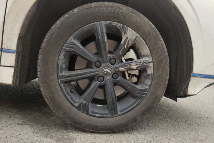 比亚迪e2 2021款 豪华型车身外观6007