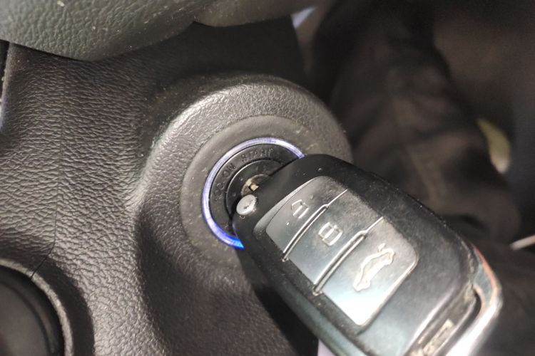 吉利汽车 远景X3 2021款 PRO 1.5L 手动精英型中控内饰7001