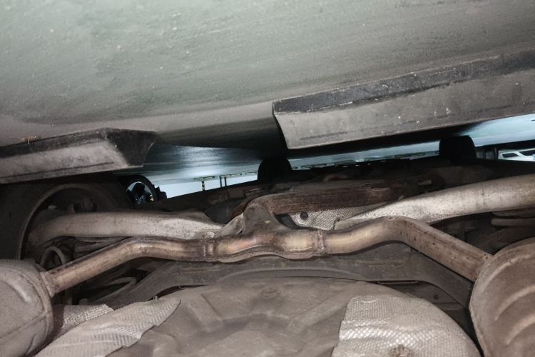 别克 君威 2011款 2.0L 舒适版局部细节9009