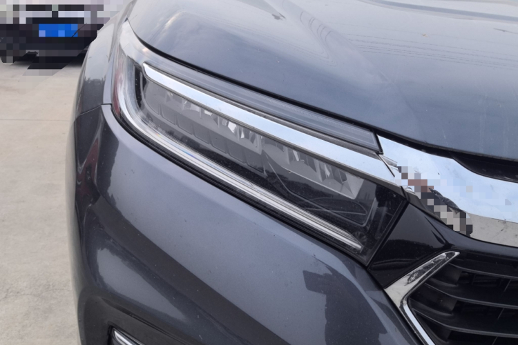 本田 冠道 2023款 370TURBO 四驱尊享版车身外观8