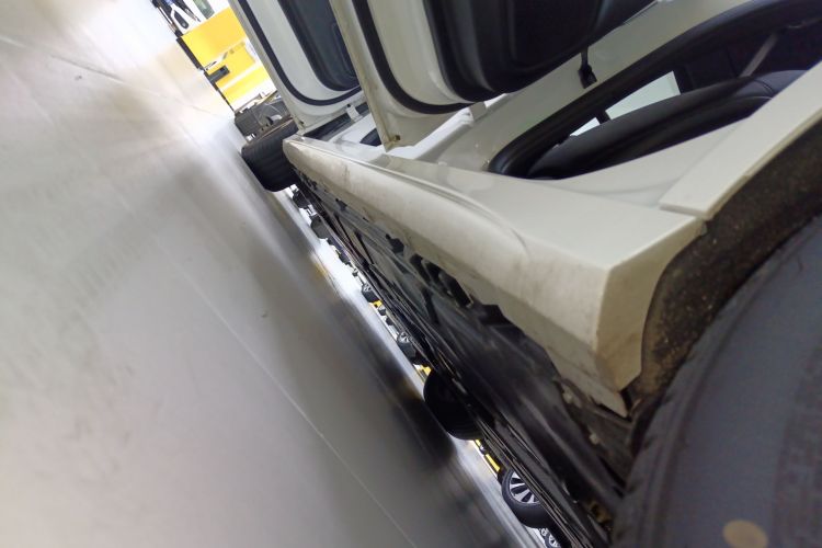 奔驰A级 2025款 A 200 L 时尚型局部细节9002