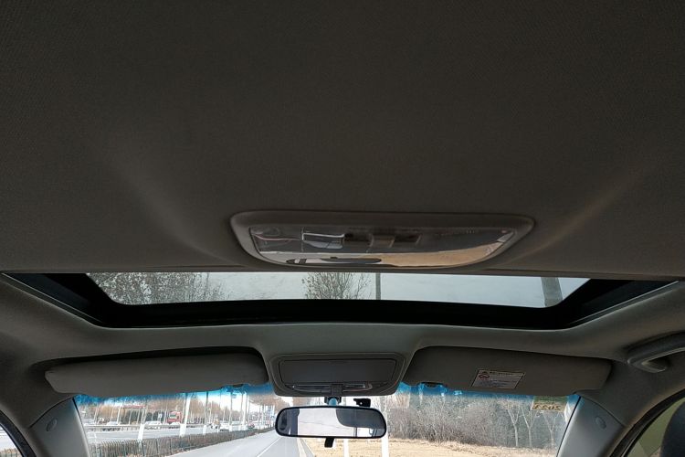 吉利汽车 帝豪 2015款 三厢 1.5L 手动向上版局部细节22