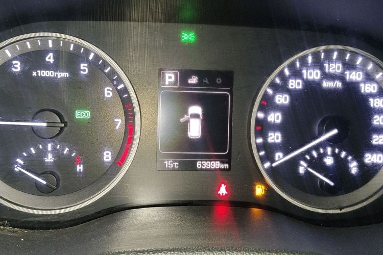 现代 途胜 2015款 1.6T 双离合两驱智能型中控内饰14