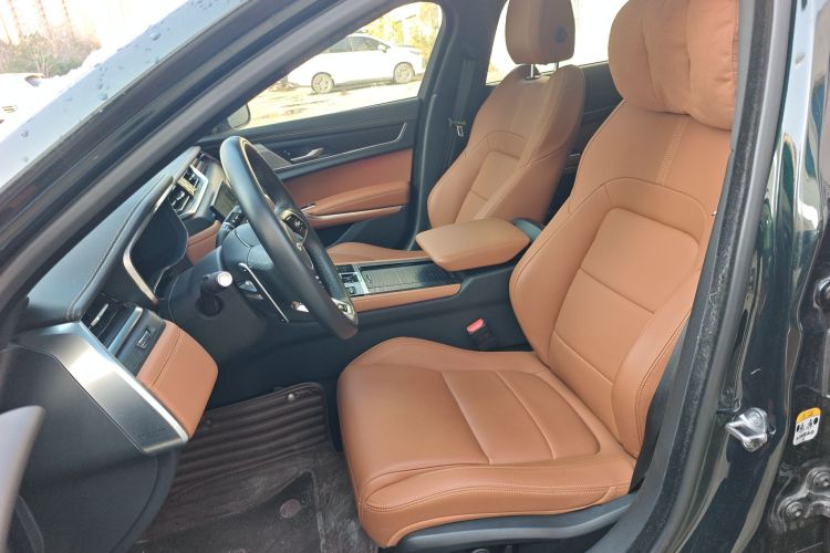 捷豹XFL 2023款 XFL 2.0T P250 两驱精英运动版中控内饰19