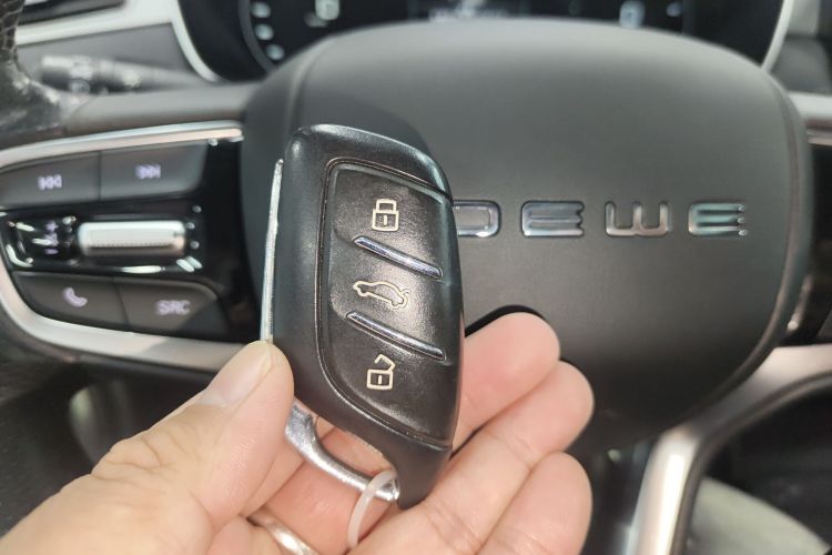 荣威i6 MAX新能源 2022款 EV 500天幕旗舰版中控内饰11