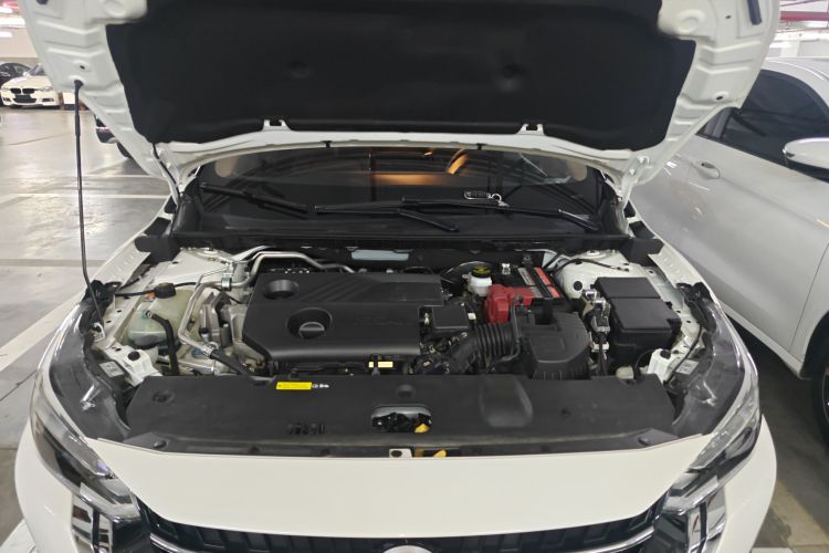 日产 轩逸 2025款 1.6L CVT真心版机舱底盘24