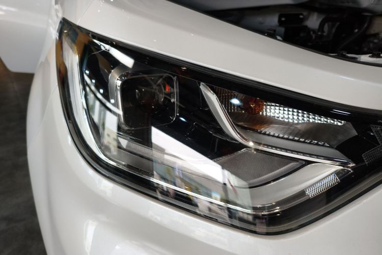 江淮钇为 钇为花仙子 2024款 挚爱版 301km Air车身外观8