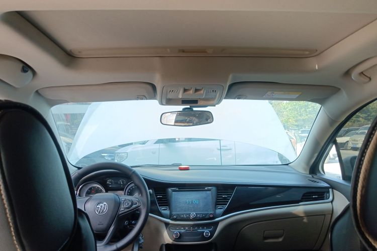 别克 威朗 2015款 三厢 15S 手动进取型局部细节22