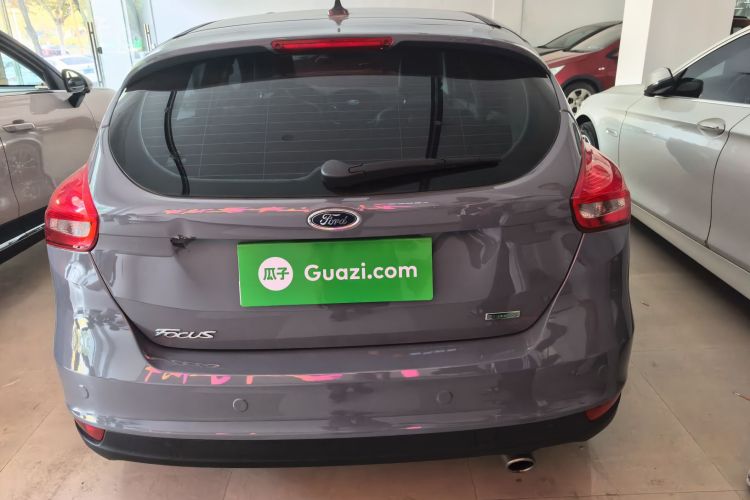 福特 福克斯 2017款 两厢 EcoBoost 180 自动精英型车身外观6004