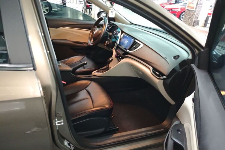 别克 英朗 2017款 15N 自动进取型局部细节41