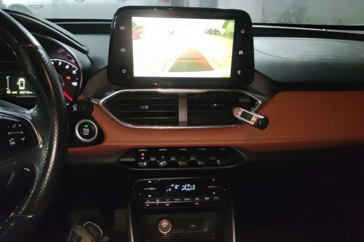 宝骏510 2017款 1.5L 自动豪华型中控内饰16