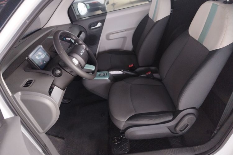 长安启源 长安Lumin 2023款 205km 香沁款中控内饰19