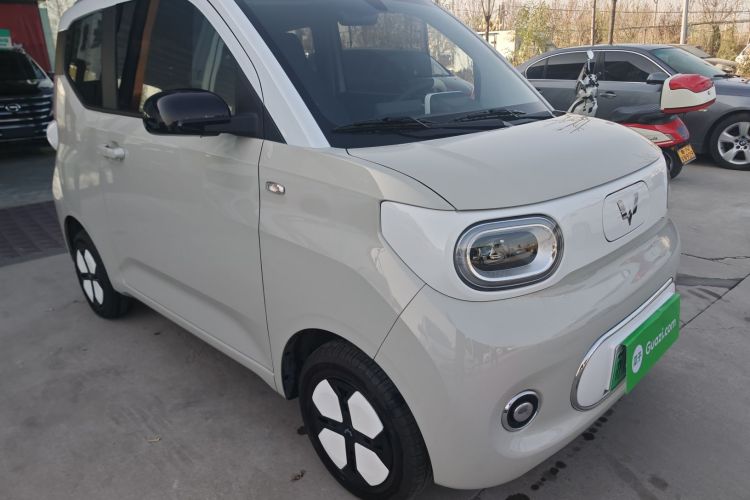 五菱汽车 宏光MINIEV 2024款 第三代 215km 进阶版车身外观3