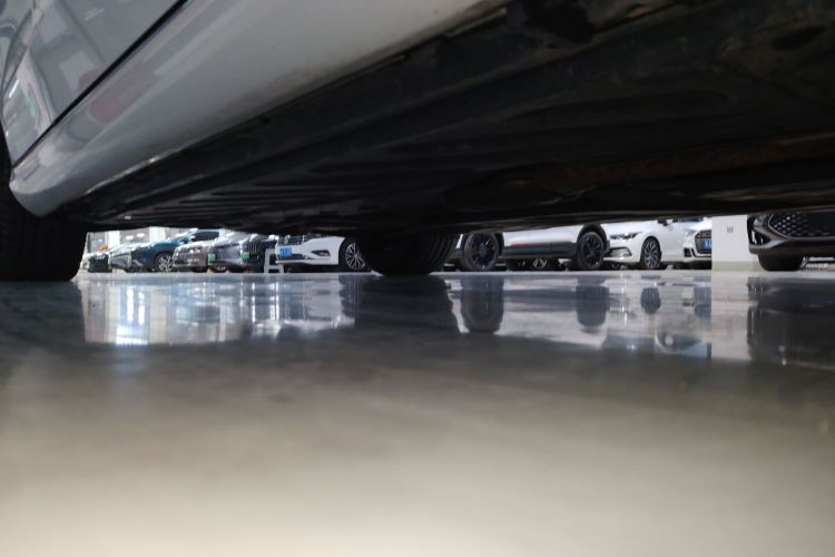 奔驰C级 2015款 C 200 L 4MATIC局部细节9001