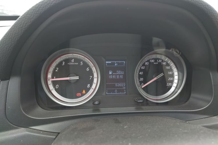 东风风行 景逸S50 2017款 1.5L 手动尊享型中控内饰14