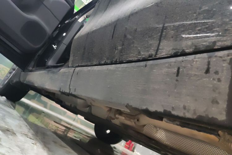 零跑汽车 零跑C16 2024款 增程 200激光雷达版局部细节9002