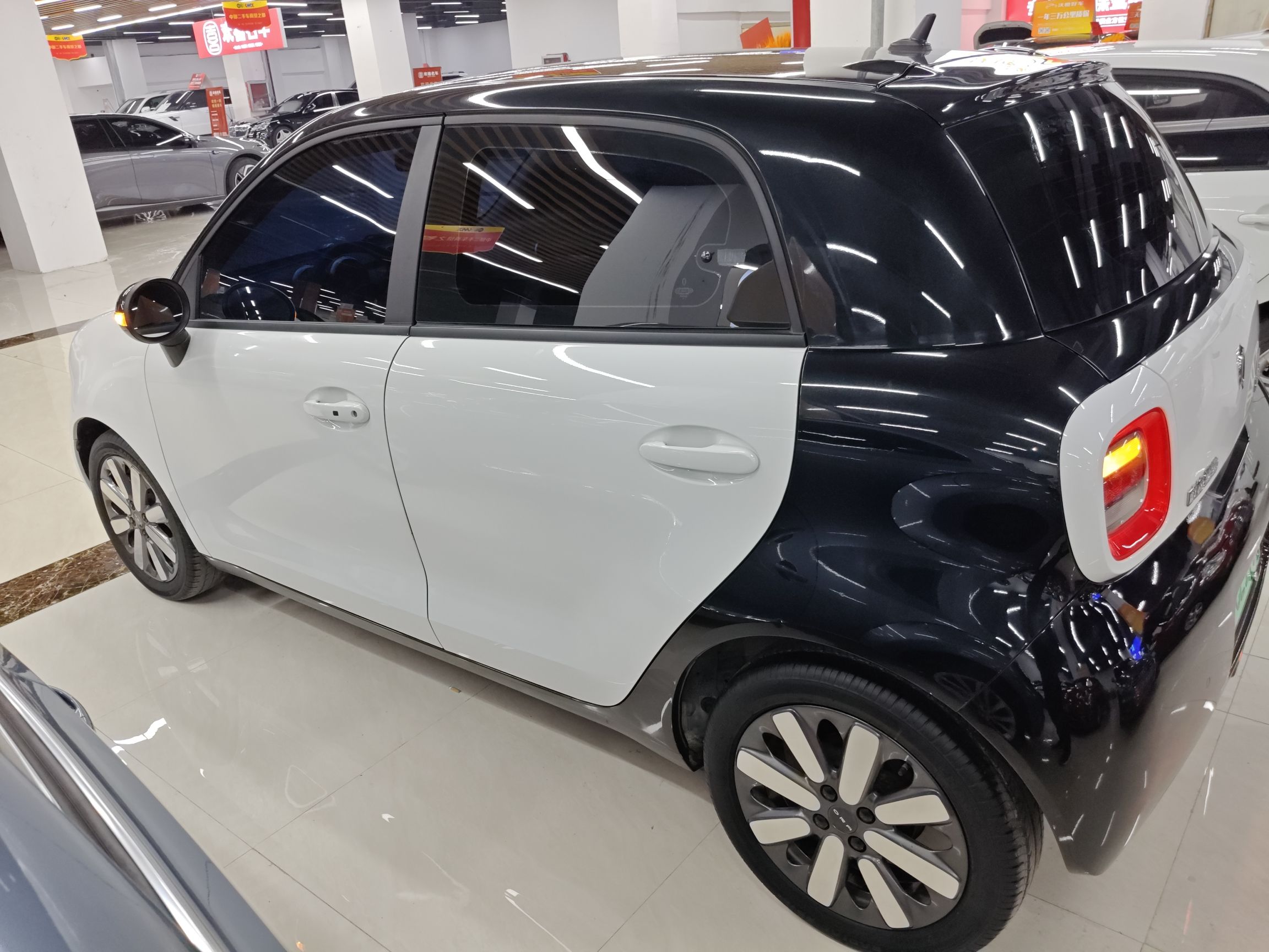 欧拉黑猫 2021款 351km 标准型