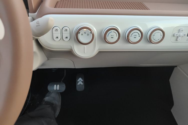 奔腾小马 2026款 222km 萌趣马 Plus局部细节18