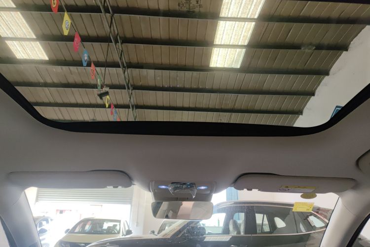 比亚迪 秦L 2024款 DM-i 120KM超越型局部细节22