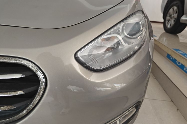 菲亚特 菲翔 2012款 1.4T 自动劲享版车身外观36