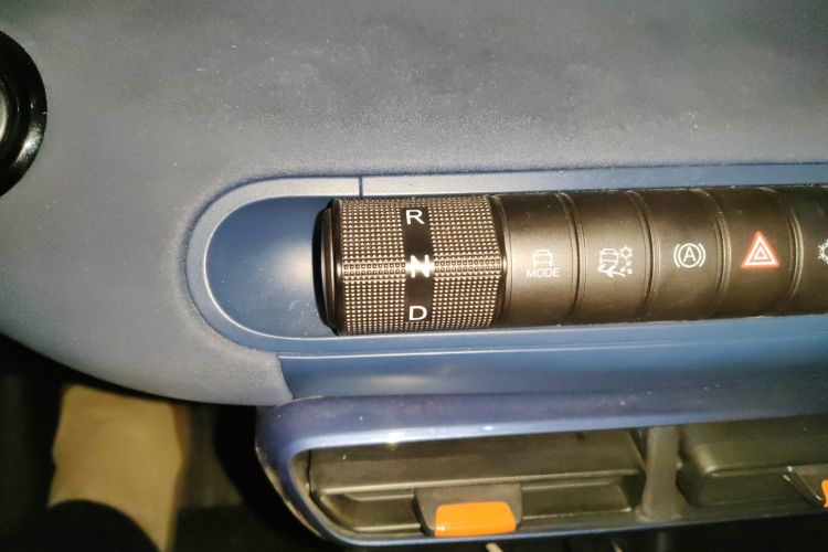 比亚迪 海鸥 2025款 305km 自由版中控内饰18