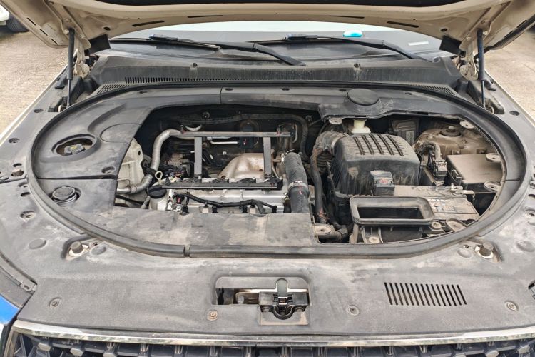 众泰T700 2017款 1.8T 双离合尊贵型机舱底盘24