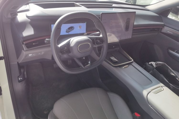 领克07 2024款 EM-P 126长续航 Ultra中控内饰12