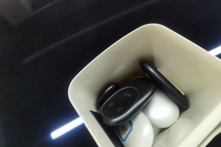 蔚来ET5T 2024款 75kWh Touring中控内饰11