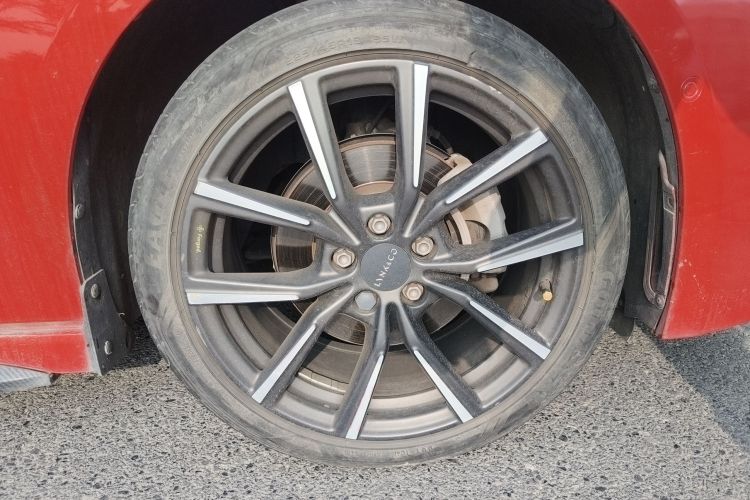 领克03 2019款 1.5TD DCT劲Pro版 国VI车身外观10