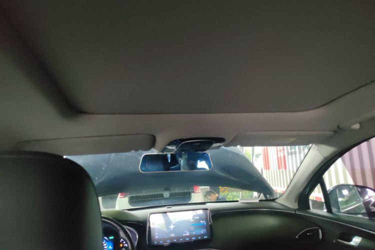 现代 胜达 2019款 380 TGDi GLS 自动两驱豪华版 国VI中控内饰22