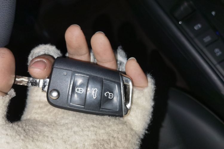 大众 朗逸 2018款 1.5L 自动舒适版 国V中控内饰11