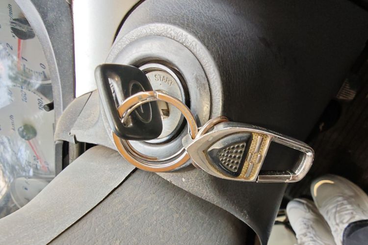 金龙 金威 2014款 2.2LCNG长轴创业型XG491中控内饰11